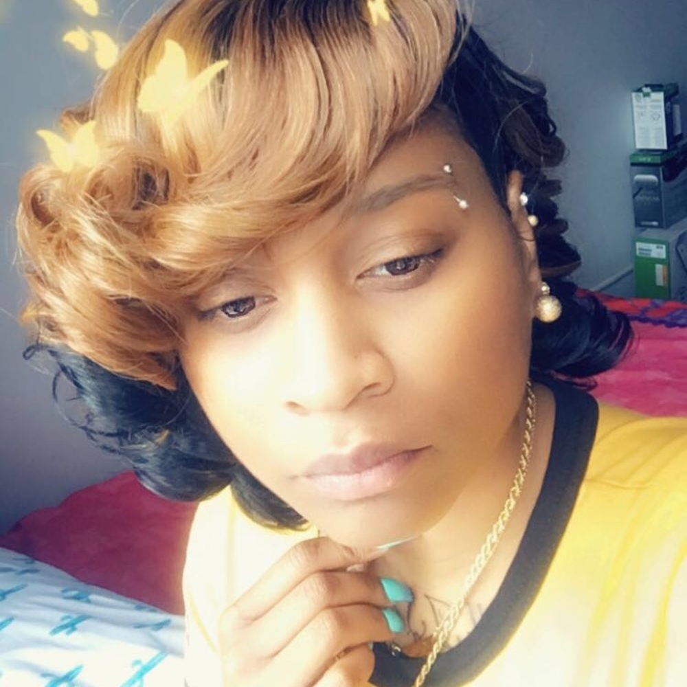 Meet your Posher, Neke